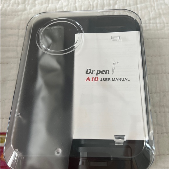 Dr. Pen Ultima A10 Microneedle System - Picture 6 of 6